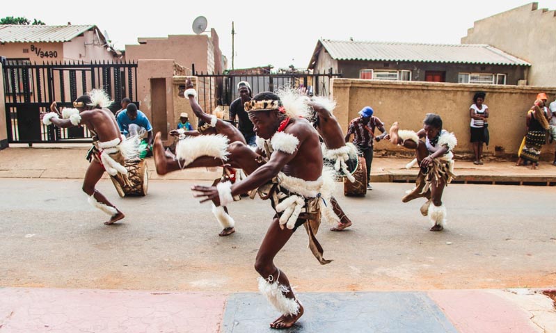 Danse Zoulou à Soweto