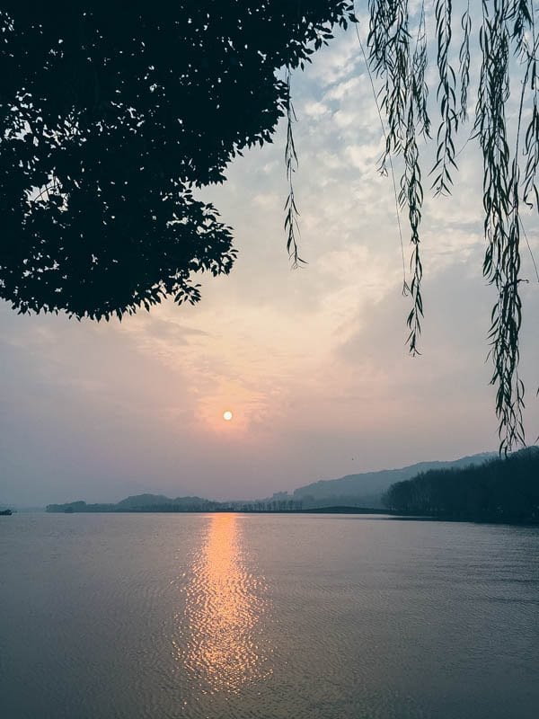Hangzhou lake